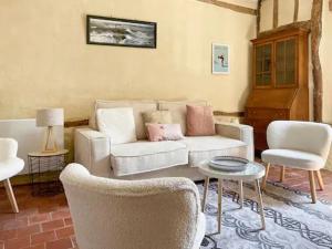 Imagen de la galería de La Longère Bleue Maison 6 couchages, en Longueil