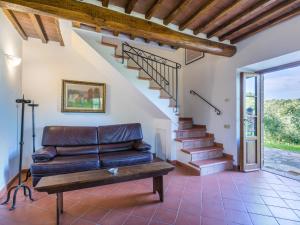 Χώρος καθιστικού στο Holiday Home Cerretino - Tettoia by Interhome