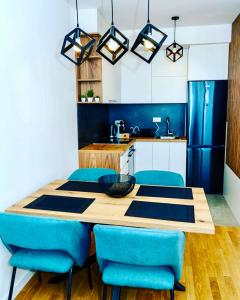 Kuhinja ili čajna kuhinja u objektu Aspectus apartmani Divcibare