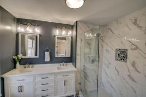Imagen de la galería de Massive home with Kayaks and Putt Putt, en Port Sanilac