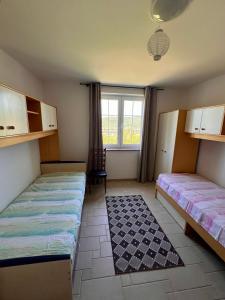 Postel nebo postele na pokoji v ubytování New Big Butterfly Rooms - 2024 - Free parking - Special Offer