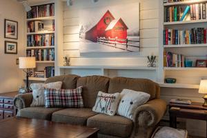 Χώρος καθιστικού στο Bluff Condo 4014