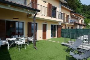 Un balcón o terraza en Verdelago 38 fotos más