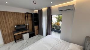 Gallery image of Lezet Hotel in Sarandë +33 photos