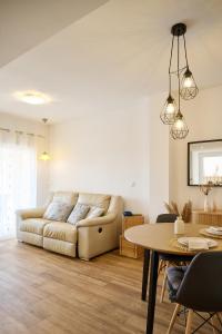 Posezení v ubytování Apartment Albir Playa Paradise