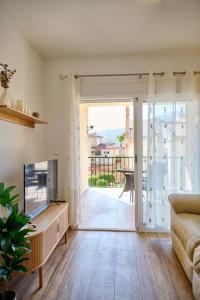 Kuchyň nebo kuchyňský kout v ubytování Apartment Albir Playa Paradise