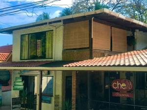 ภาพในคลังภาพของ Lofty, fully equipped apartment in the heart of Montezuma ในปุนตาเรนาส