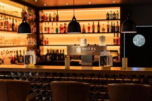 Lounge oder Bar in der Unterkunft Hotel Am Badepark