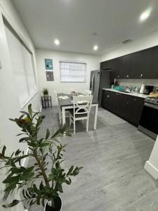 Kuhinja ili čajna kuhinja u objektu LaBella Suite