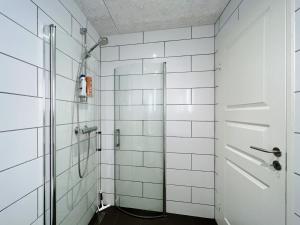 Koupelna v ubytování Family Friendly 2 Bedroom Apartment + 8 fotografií