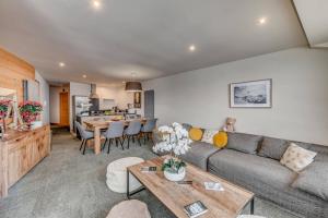 Posedenie v ubytovaní Résidence Palafour - Appartements «Palafour Lodges» MAE-0174