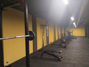 Fitness centrum a/nebo fitness zařízení v ubytování Modern Stylish 2br Apt, Near Eyp Sultan Mosque