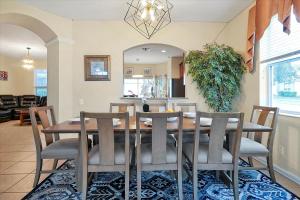Ảnh trong thư viện ảnh của Large Pool Home in Windsor Hills ở Orlando