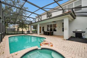 Hồ bơi trong/gần Large Pool Home in Windsor Hills