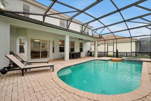Hồ bơi trong/gần Large Pool Home in Windsor Hills
