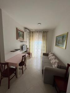 Kuchyň nebo kuchyňský kout v ubytování Al Mare Apartments