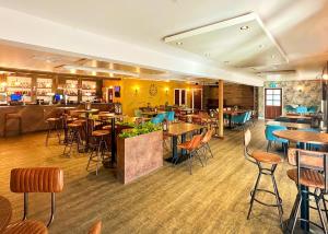 Restoran atau tempat lain untuk makan di Calloose Holiday Park +58 gambar