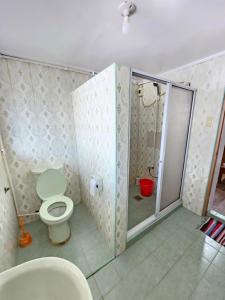 Ένα μπάνιο στο 2600 trancoville transient house +19 φωτογραφίες