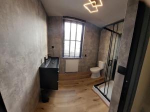 O baie la Dog-Friendly Stay in Valkenburg +24 fotografii