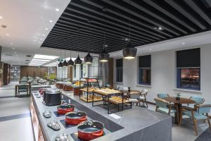 杭州东站汇和君亭酒店 - 免费自助洗衣的休息区