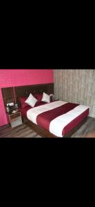 Postel nebo postele na pokoji v ubytování MOUNT KEDAR RESORt