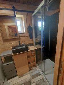 Koupelna v ubytování Chalet "Le Ressourcé"