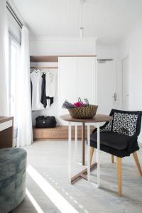 Posezení v ubytování Aurora - Rooms & Suites - Spetses