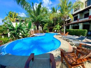 สระว่ายน้ำที่อยู่ใกล้ ๆ หรือใน Turtle's Nest Condo