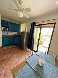 ครัวหรือมุมครัวของ Turtle's Nest Condo