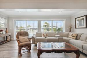 Foto sihtkohas South Daytona asuva majutusasutuse Coastal Charm- Seaside Hideaway home galeriist