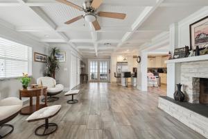 Foto sihtkohas South Daytona asuva majutusasutuse Coastal Charm- Seaside Hideaway home galeriist