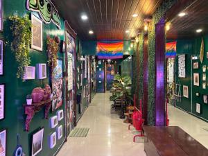 Galeri foto Forrest Hostels di Mumbai