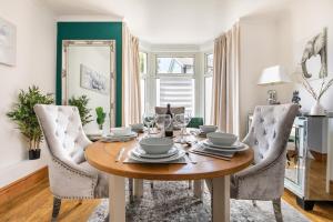 Χώρος καθιστικού στο Coastal Family Stay 3-bed Parking Wi-fi