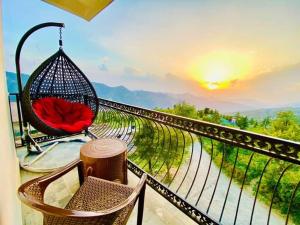 马舍布拉Stayenest Mashobra with balcony view的相册照片