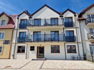 Budova, kde se aparthotel nachází