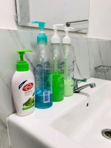 Foto dalla galleria di Kavee Transit Hotel a Katunayake