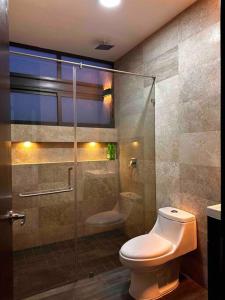 Ein Badezimmer in der Unterkunft Casa Cómoda
