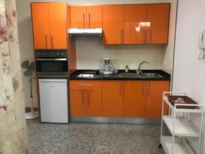 A kitchen or kitchenette at Bahia Colon