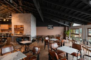 Restoran või mõni muu söögikoht majutusasutuses Lumina Hotel Da Lat Central