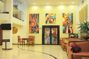 Posezení v ubytování Royal Court Hotel