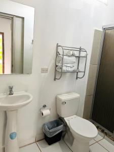 Vannituba majutusasutuses Aparta Hotel Palmerola