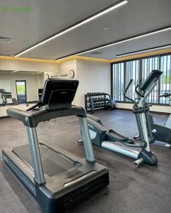 Fitness centrum a/nebo fitness zařízení v ubytování Holiday Inn Navojoa by IHG
