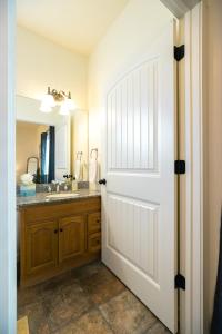 Foto sihtkohas Kalispell asuva majutusasutuse Peaceful Townhome Enclosed Garage Fast Wifi galeriist