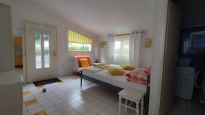 Galeriebild der Unterkunft Punta Skala Nena apartman in Petrcane