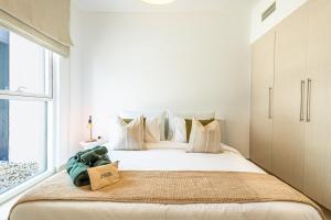 Galería fotográfica de Cozy Retreat At Waters Edge, By Voyage en Abu Dabi