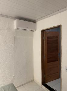 Ảnh trong thư viện ảnh của Suíte com entrada independente ở Ubajara