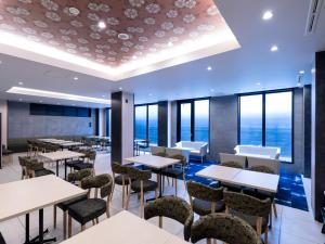 Prostor za sedenje u objektu APA Hotel Kyoto Gojo Omiya