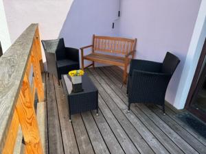 Ferienwohnung Langenlois的休息区