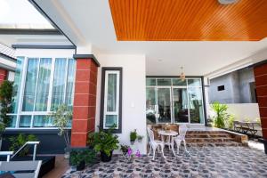 Balkón nebo terasa v ubytování Lak7609 pool villa