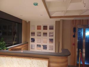 Fotografie z fotogalerie ubytování Hotel Raai Hosur v destinaci Hosur